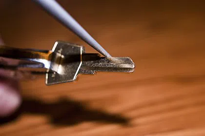 Ayer MA Locksmith Store Ayer, MA 978-252-0774 - broken-key-extraction